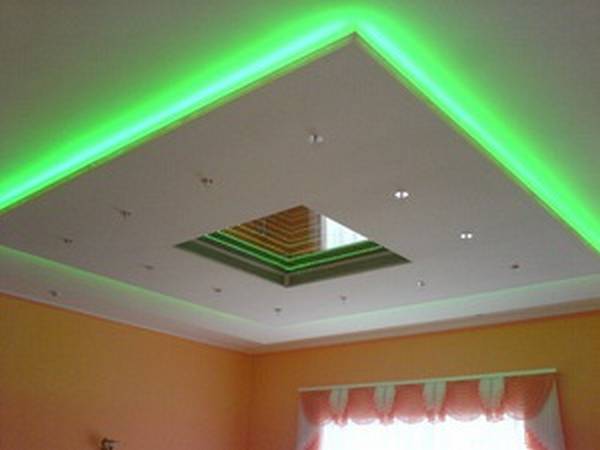 Подсветка на потолках из гипсокартона, фото потолков - фото