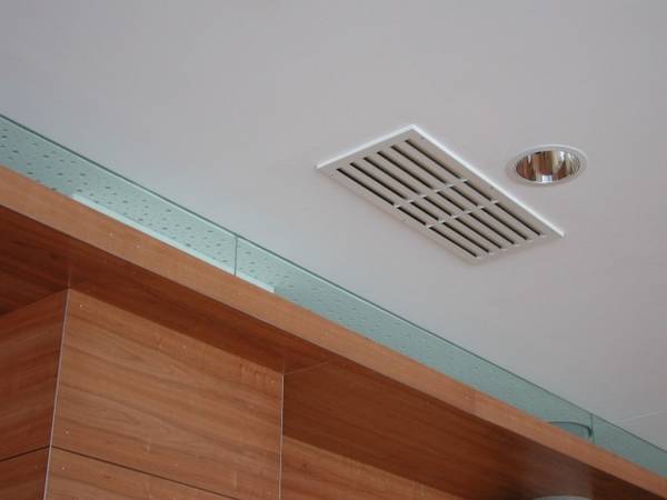 Разновидности и особенности установки потолочного вентеляционного диффузора с фото
